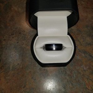 New Male wedding Ring